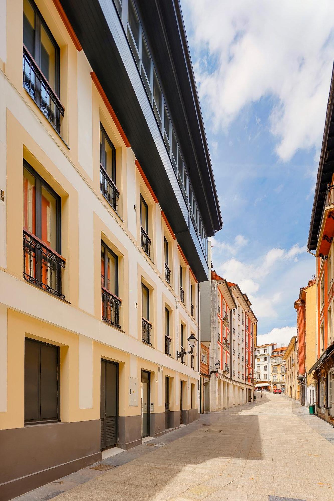 Apartamentos Sobrecantu Oviédo Exterior foto